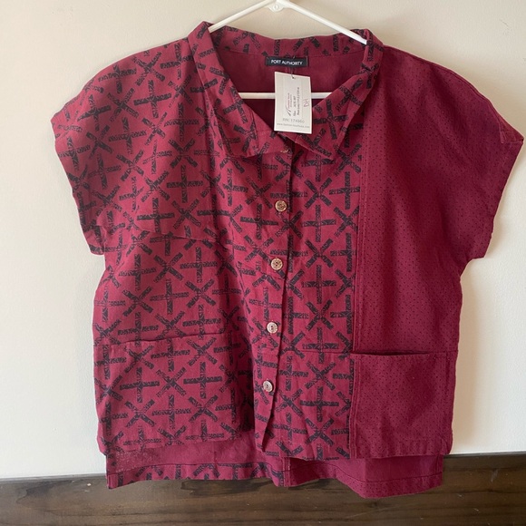 Port Authority Tops - Port Authority button down short sleeve top. Size L